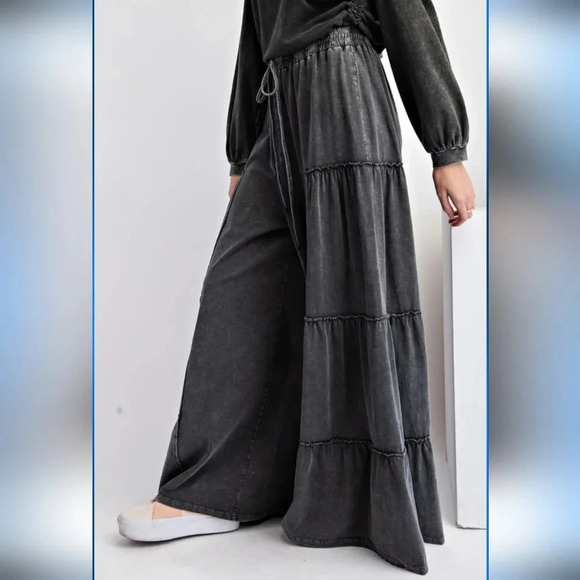 Easel Black Mineral Washed Tiered Pants New - Picture 5 of 5